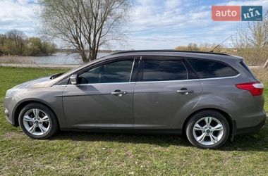 Универсал Ford Focus 2014 в Староконстантинове