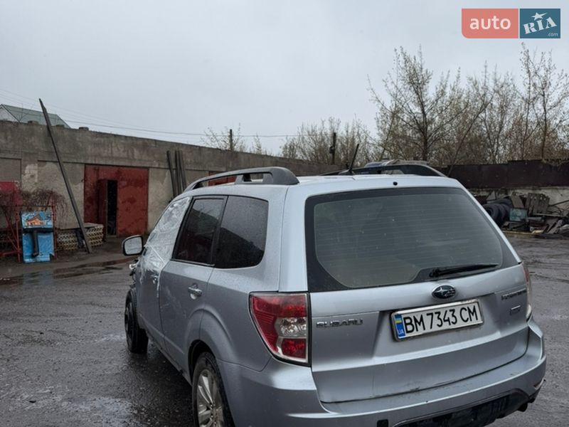 Позашляховик / Кросовер Subaru Forester 2011 в Харкові