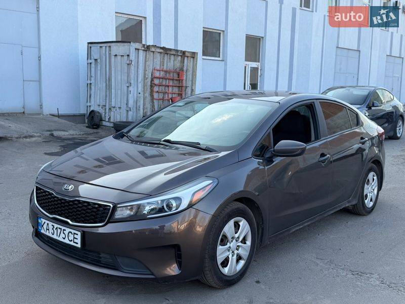 Седан Kia Forte 2017 в Киеве