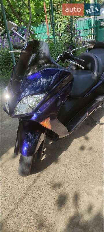 Макси-скутер Honda Forza 250 2010 в Захарьевке