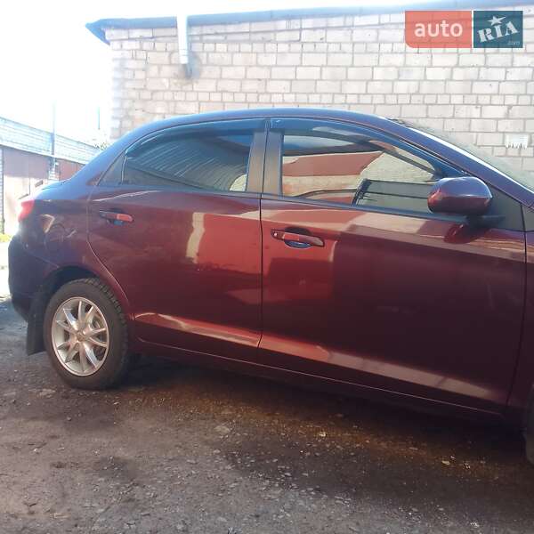 Лифтбек ЗАЗ Forza 2012 в Чернигове