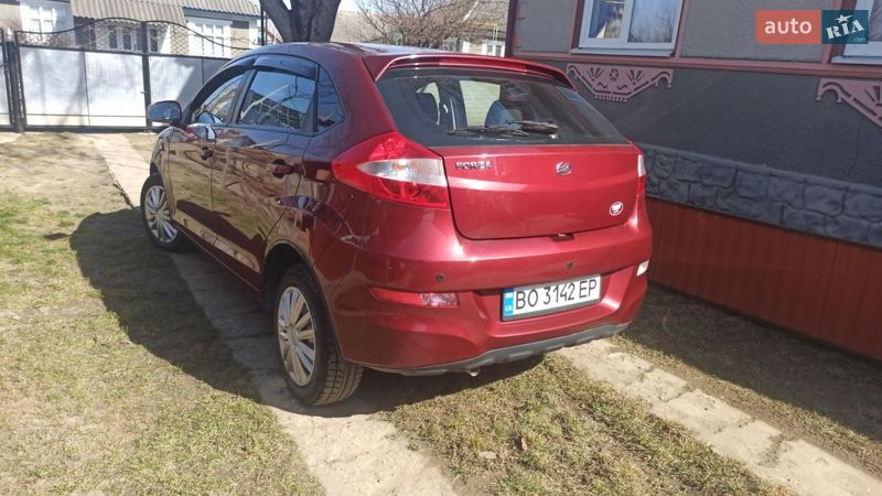 Хэтчбек ЗАЗ Forza 2012 в Кельменцах