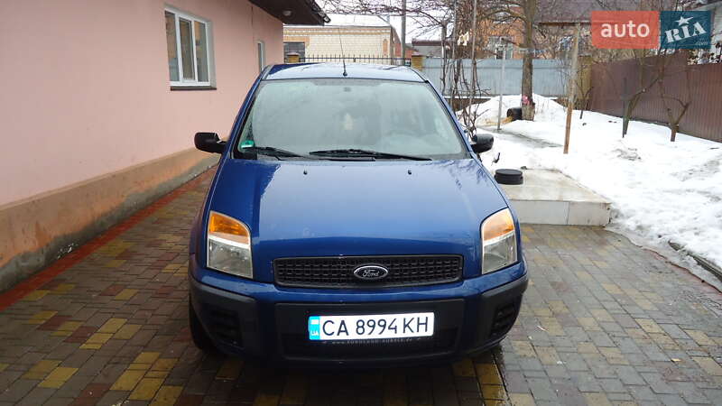 Хэтчбек Ford Fusion 2006 в Умани Хэтчбек Ford Fusion 2006 в Умани