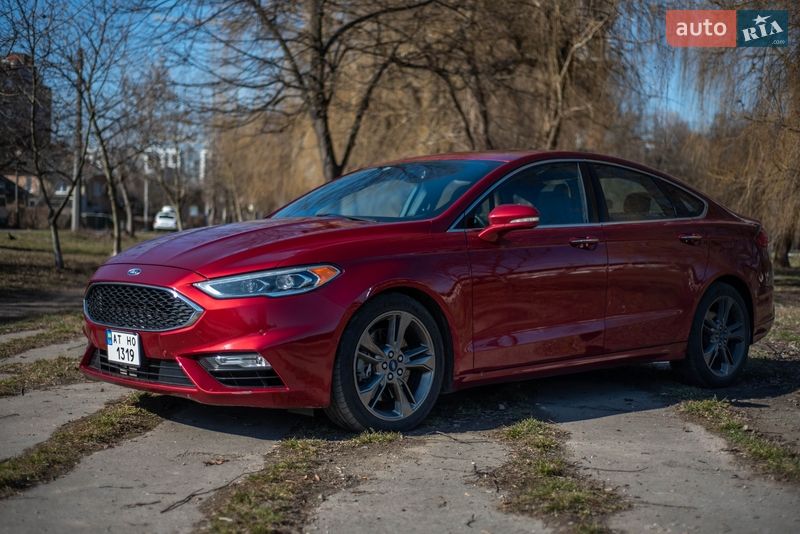Седан Ford Fusion 2016 в Ивано-Франковске Седан Ford Fusion 2016 в Ивано-Франковске