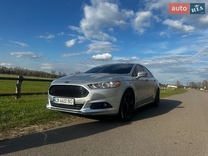 Седан Ford Fusion 2015 в Корюковке