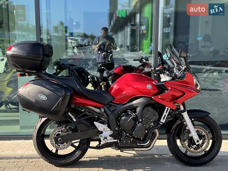 Мотоцикл Спорт-туризм Yamaha FZ6 Fazer 2007 в Ровно Мотоцикл Спорт-туризм Yamaha FZ6 Fazer 2007 в Ровно