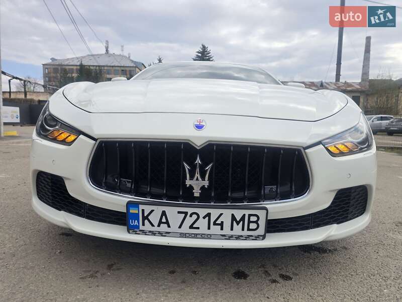 Седан Maserati Ghibli 2016 в Тысменице