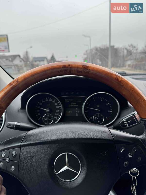 Внедорожник / Кроссовер Mercedes-Benz GL-Class 2006 в Киеве Внедорожник / Кроссовер Mercedes-Benz GL-Class 2006 в Киеве