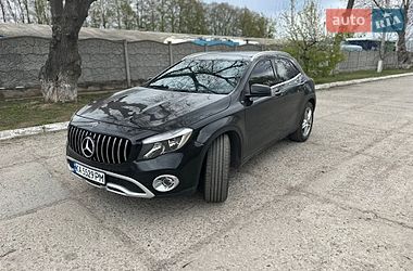 Внедорожник / Кроссовер Mercedes-Benz GLA-Class 2017 в Полтаве