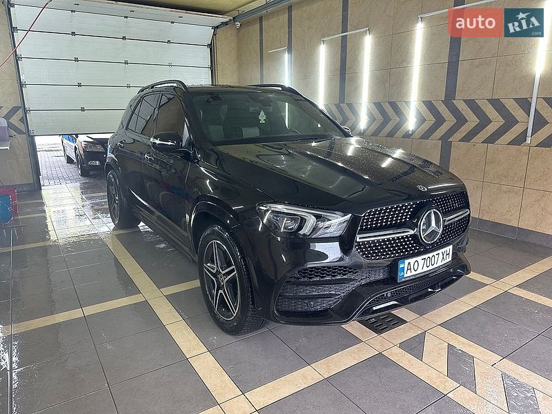 Внедорожник / Кроссовер Mercedes-Benz GLE-Class 2019 в Иршаве