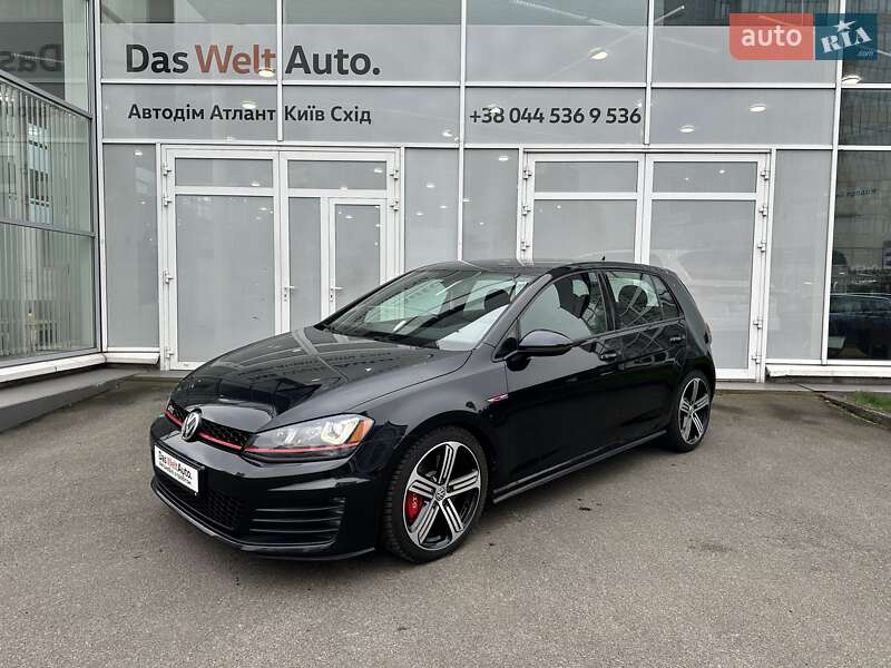 Хэтчбек Volkswagen Golf GTI 2017 в Киеве Хэтчбек Volkswagen Golf GTI 2017 в Киеве
