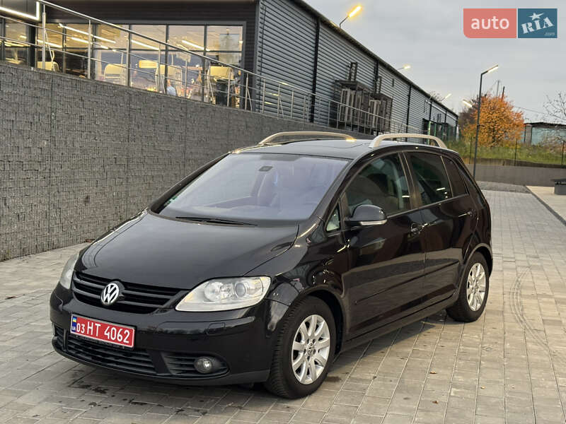 Хэтчбек Volkswagen Golf Plus 2009 в Луцке