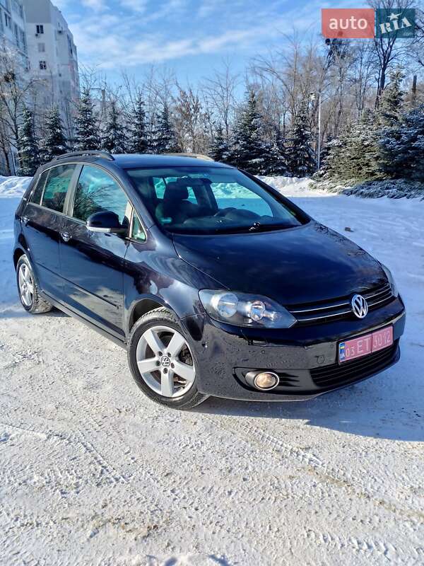 Хэтчбек Volkswagen Golf Plus 2010 в Харькове