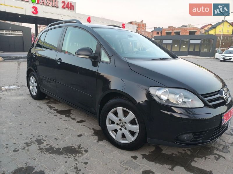Хэтчбек Volkswagen Golf Plus 2007 в Львове