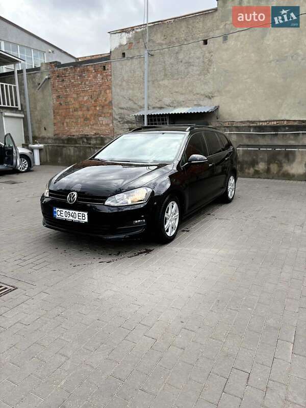 Универсал Volkswagen Golf 2015 в Черновцах