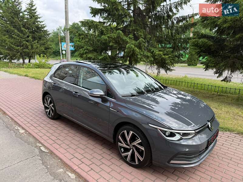 Хэтчбек Volkswagen Golf 2021 в Черкассах