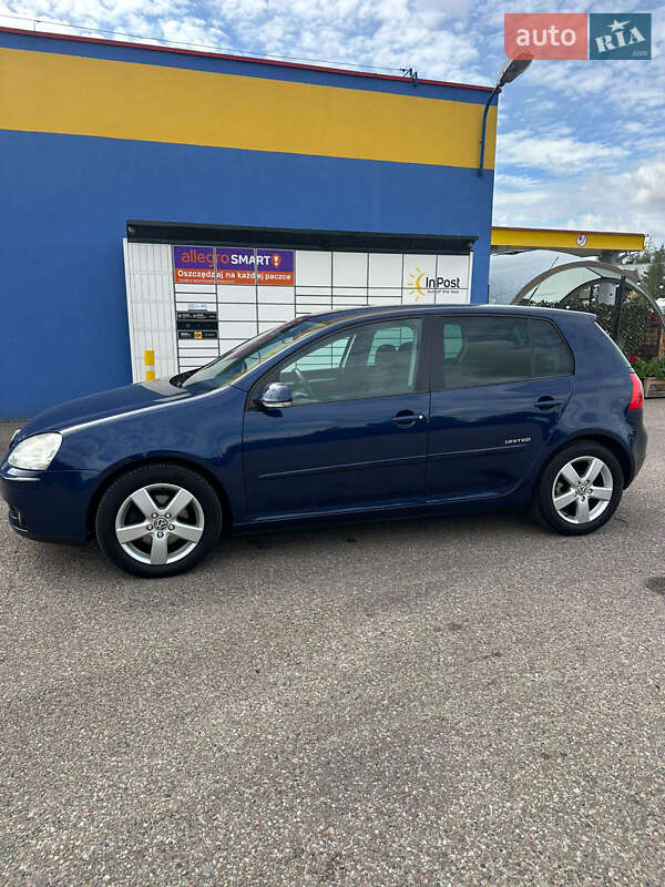 Хетчбек Volkswagen Golf 2009 в Сумах Хетчбек Volkswagen Golf 2009 в Сумах