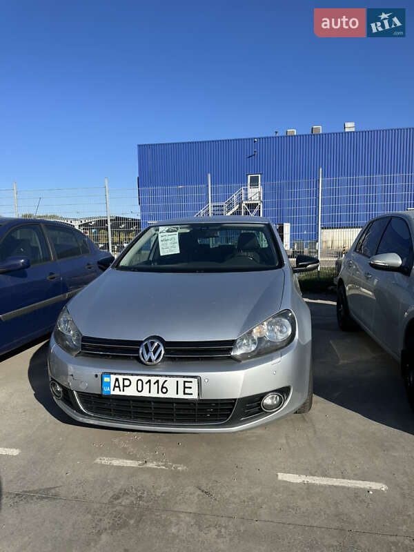 Хэтчбек Volkswagen Golf 2012 в Запорожье