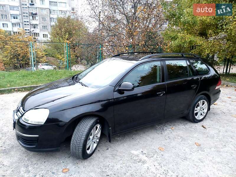 Универсал Volkswagen Golf 2009 в Хмельницком