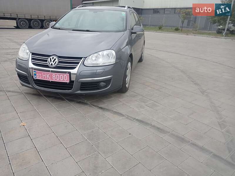 Універсал Volkswagen Golf 2008 в Черкасах
