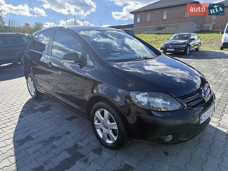 Хэтчбек Volkswagen Golf 2007 в Черновцах Хэтчбек Volkswagen Golf 2007 в Черновцах