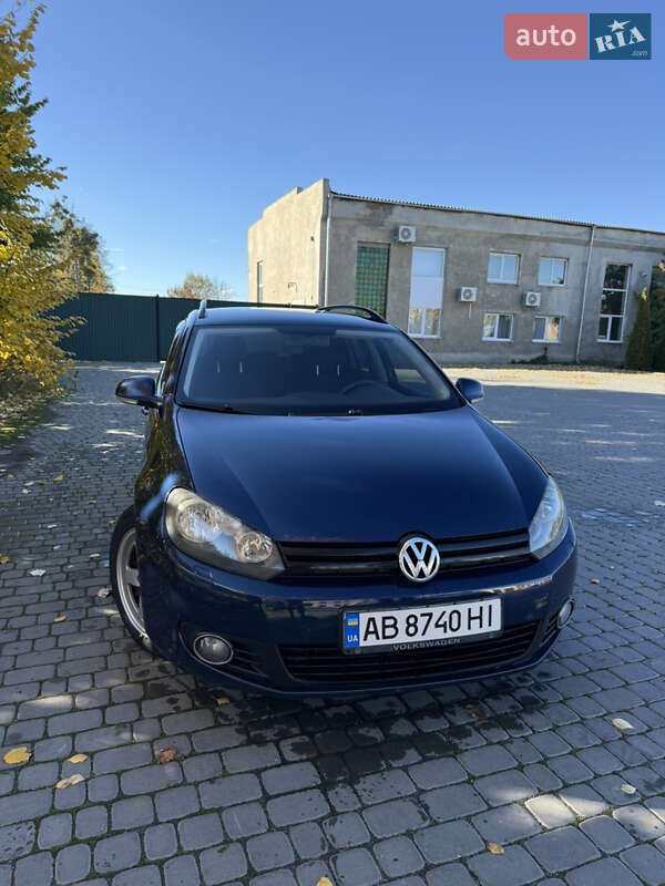 Универсал Volkswagen Golf 2011 в Ильинцах