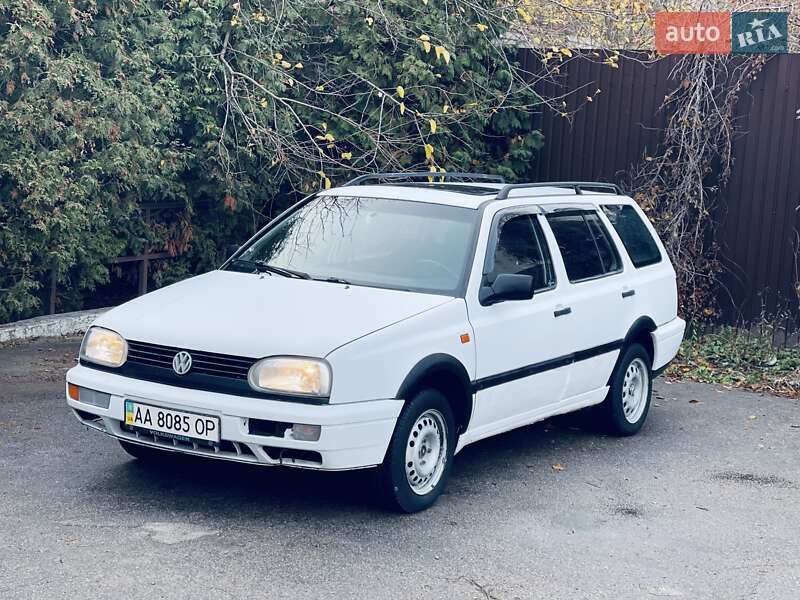Универсал Volkswagen Golf 1995 в Киеве Универсал Volkswagen Golf 1995 в Киеве