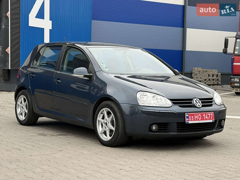 Хэтчбек Volkswagen Golf 2008 в Ровно Хэтчбек Volkswagen Golf 2008 в Ровно