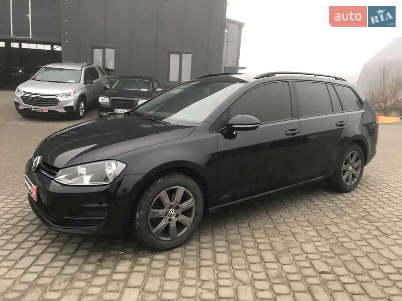 Универсал Volkswagen Golf 2015 в Львове