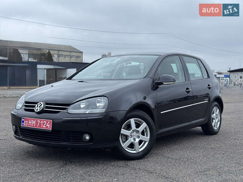 Хэтчбек Volkswagen Golf 2009 в Белой Церкви
