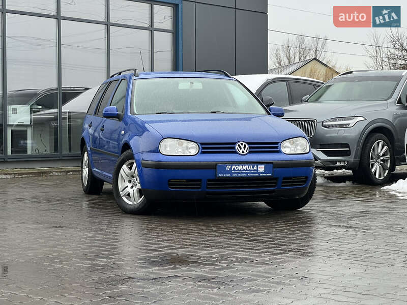 Універсал Volkswagen Golf 2000 в Нововолинську