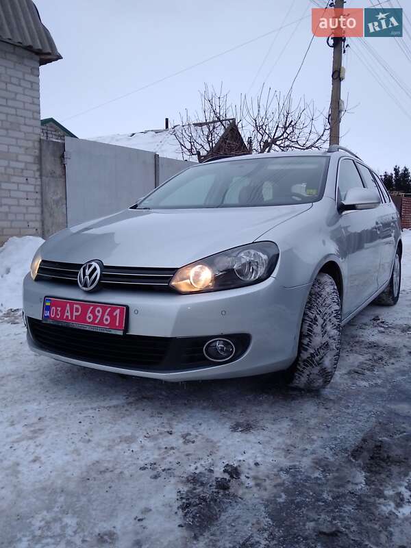 Универсал Volkswagen Golf 2012 в Запорожье