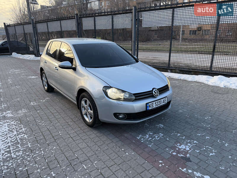 Хэтчбек Volkswagen Golf 2011 в Запорожье