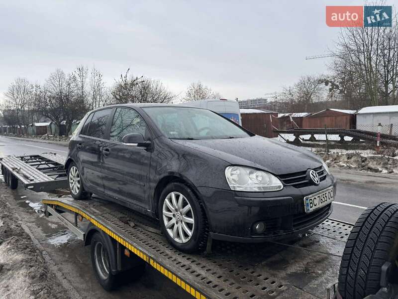 Хэтчбек Volkswagen Golf 2007 в Киеве