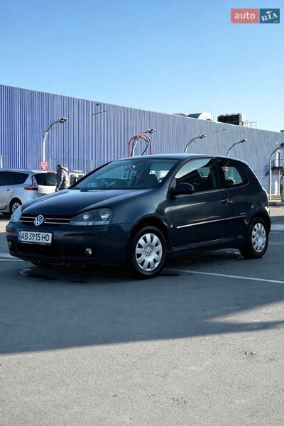Хэтчбек Volkswagen Golf 2008 в Виннице Хэтчбек Volkswagen Golf 2008 в Виннице