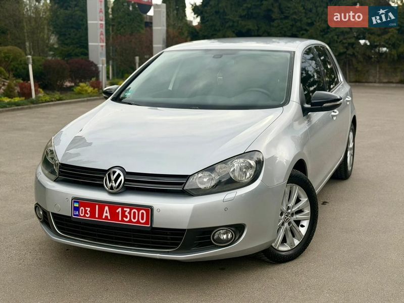 Хетчбек Volkswagen Golf 2012 в Тернополі