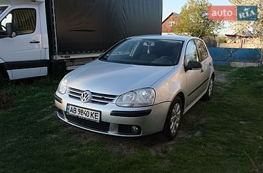 Хэтчбек Volkswagen Golf 2007 в Браиловом