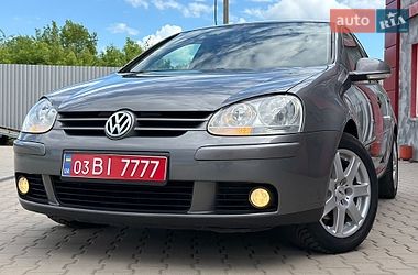 Хетчбек Volkswagen Golf 2008 в Лубнах