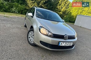 Универсал Volkswagen Golf 2013 в Бурштыне