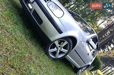 Хэтчбек Volkswagen Golf 2002 в Володарке