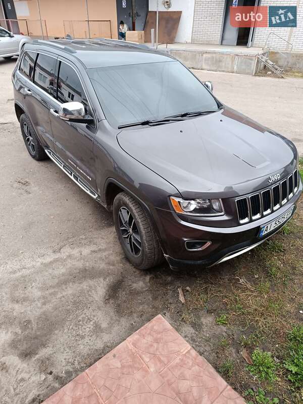 Внедорожник / Кроссовер Jeep Grand Cherokee 2016 в Яготине