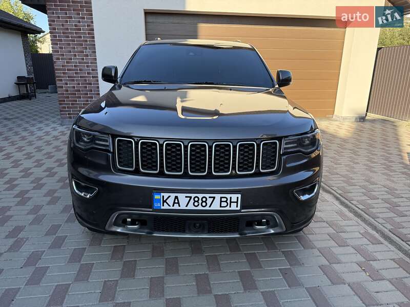 Внедорожник / Кроссовер Jeep Grand Cherokee 2018 в Киеве