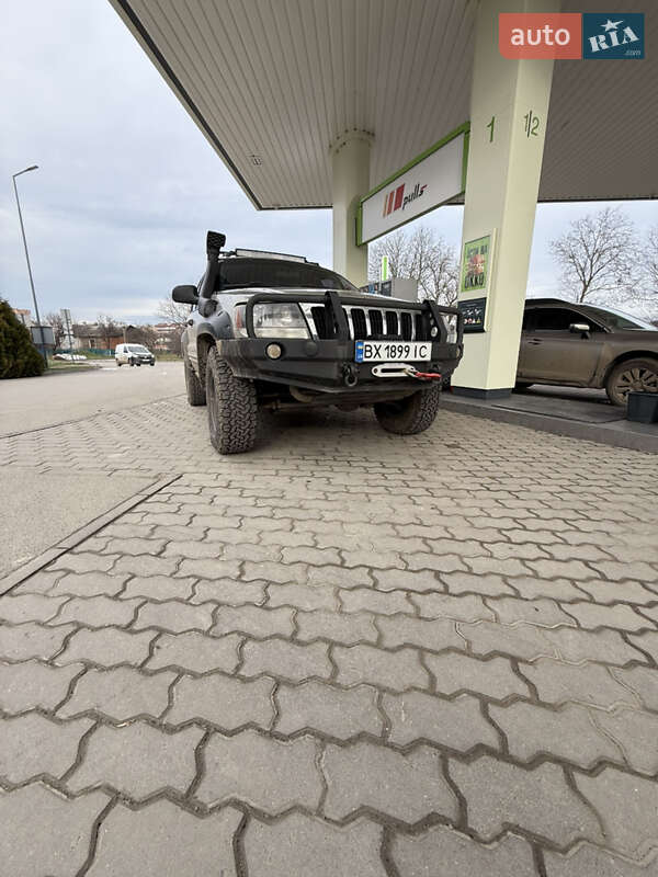 Внедорожник / Кроссовер Jeep Grand Cherokee 2004 в Каменец-Подольском Внедорожник / Кроссовер Jeep Grand Cherokee 2004 в Каменец-Подольском