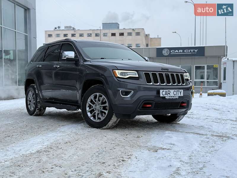 Внедорожник / Кроссовер Jeep Grand Cherokee 2016 в Киеве