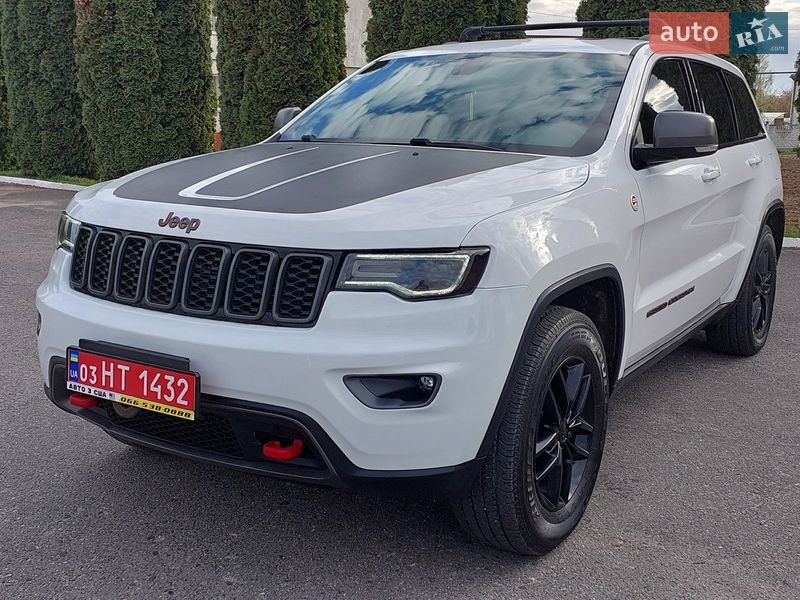 Внедорожник / Кроссовер Jeep Grand Cherokee 2017 в Дубно