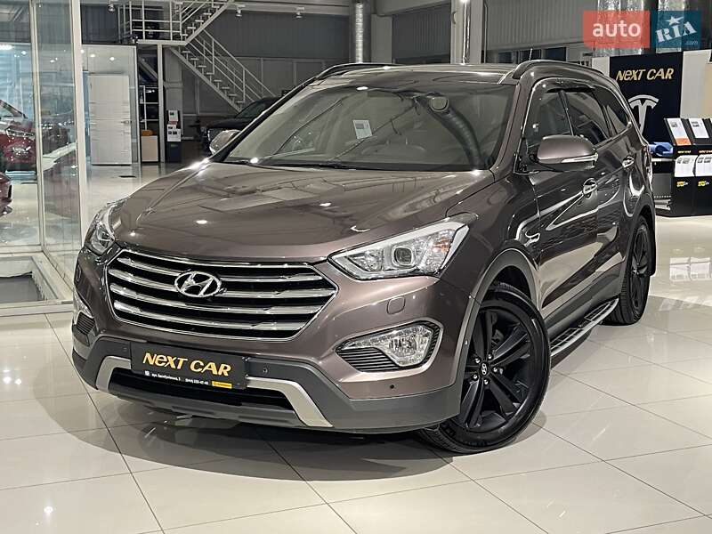 Внедорожник / Кроссовер Hyundai Grand Santa Fe 2015 в Киеве