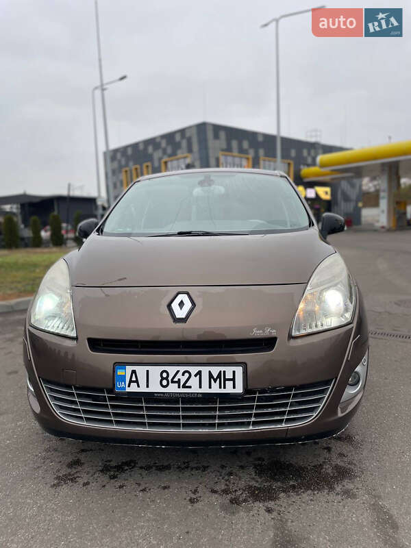 Мінівен Renault Grand Scenic 2011 в Києві Мінівен Renault Grand Scenic 2011 в Києві