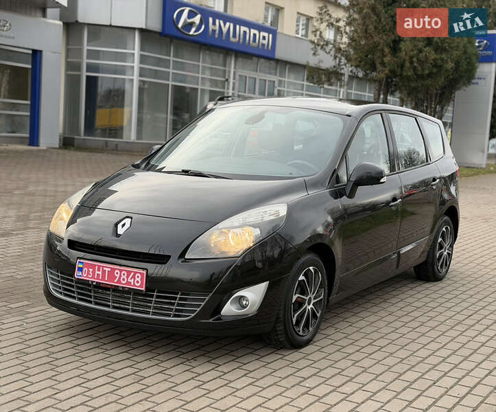 Минивэн Renault Grand Scenic 2010 в Ровно Минивэн Renault Grand Scenic 2010 в Ровно