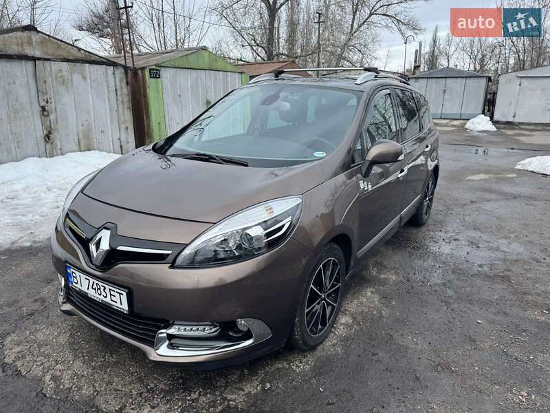 Мінівен Renault Grand Scenic 2016 в Кременчуці Мінівен Renault Grand Scenic 2016 в Кременчуці
