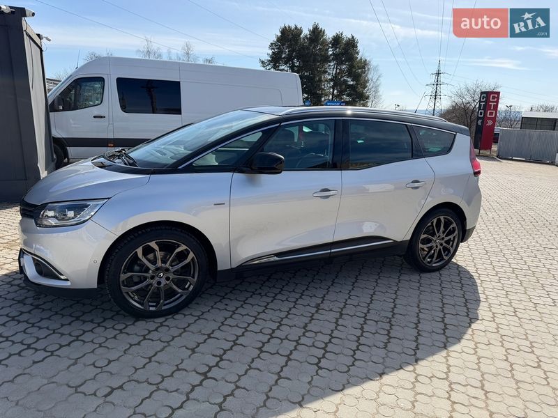 Минивэн Renault Grand Scenic 2017 в Черновцах